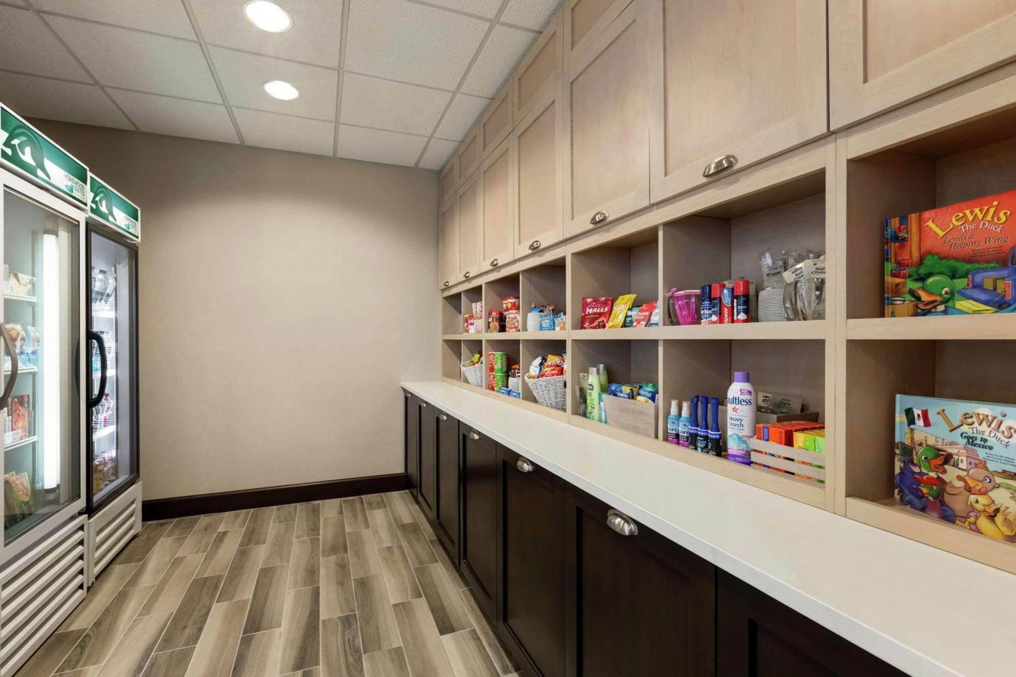 Homewood Suites By Hilton Macon-North Экстерьер фото