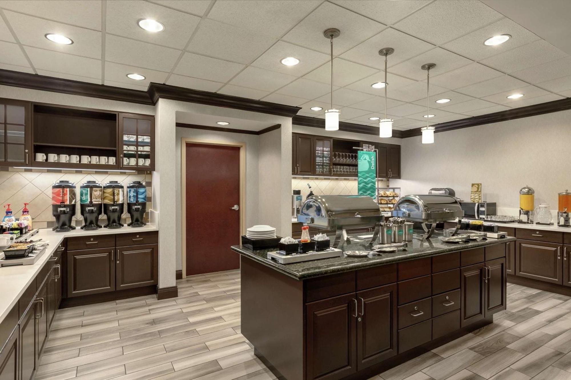 Homewood Suites By Hilton Macon-North Экстерьер фото